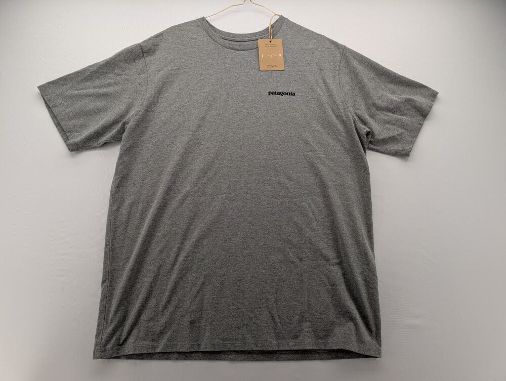 NWT Patagonia Men's P-6 Logo Responsibili-Tee in Gravel Heather size Medium